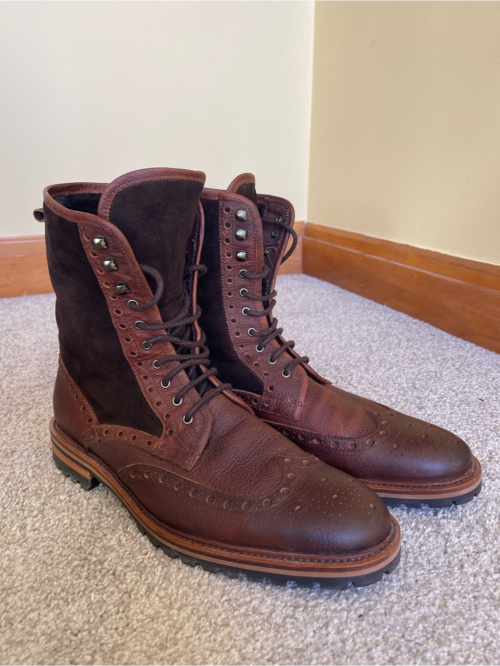 Banana Republic Two-Tone Brown Leather & Suede Wingtip Lace-Up Boots
